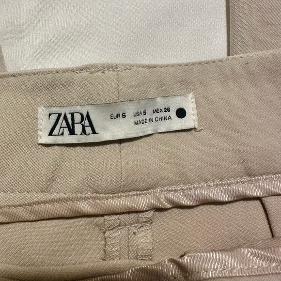 Zara Tan Dress Pants 💕 - Picture 2 of 4